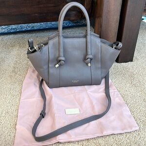 RADLEY LONDON grey pebbled leather snap closure crossbody